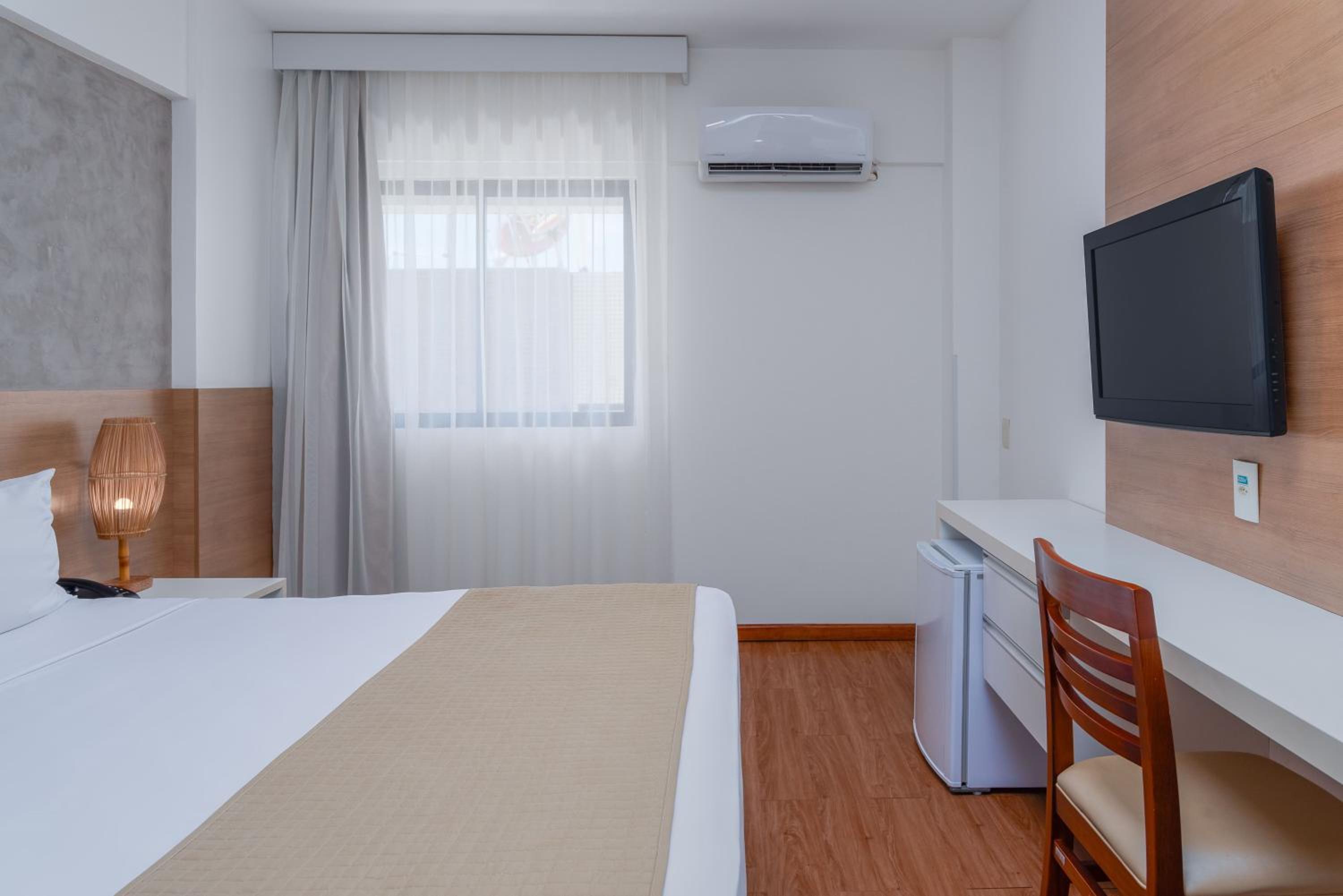 Standard Double Room - Photo 2