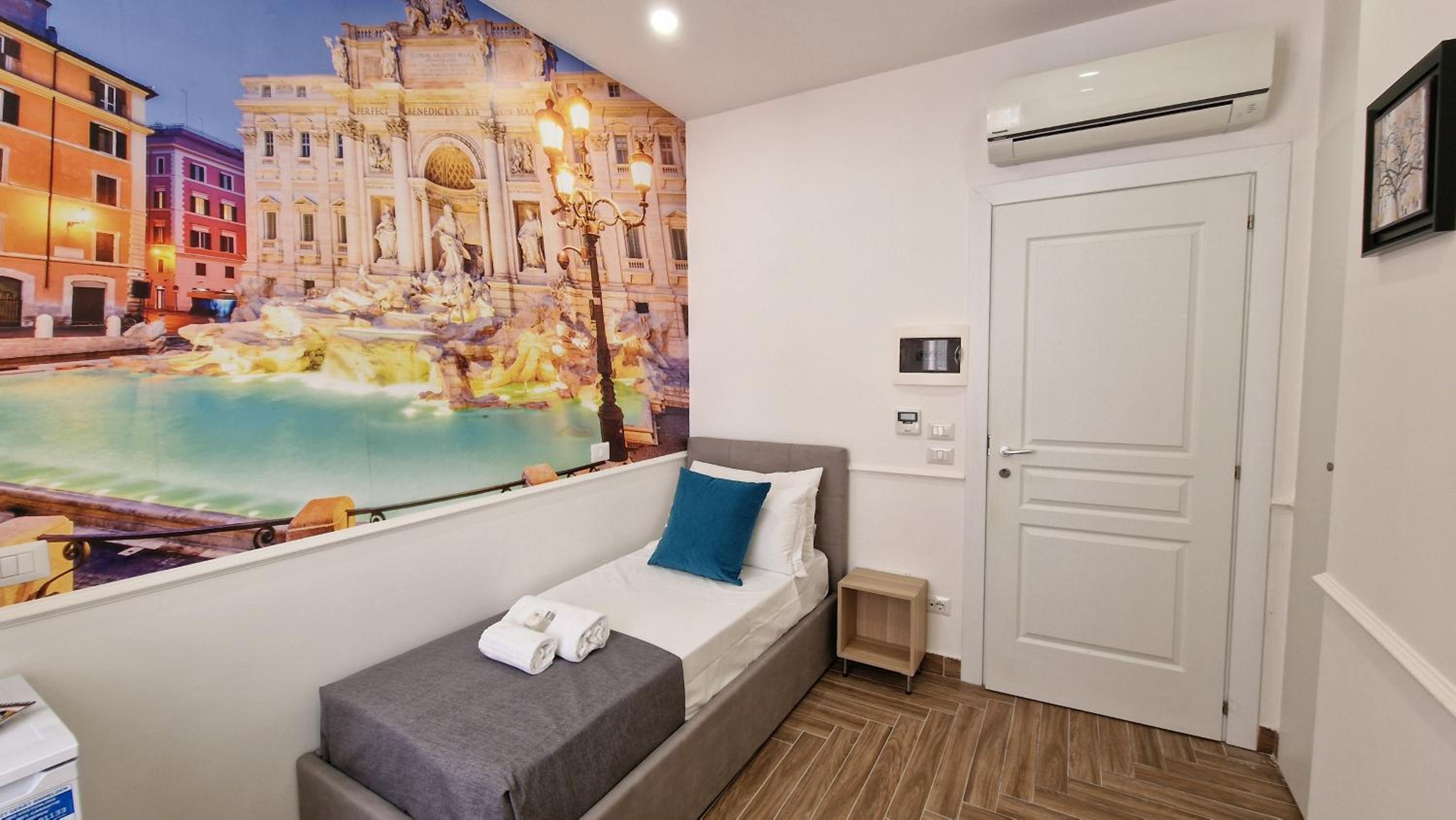 Single Room with Private Bathroom