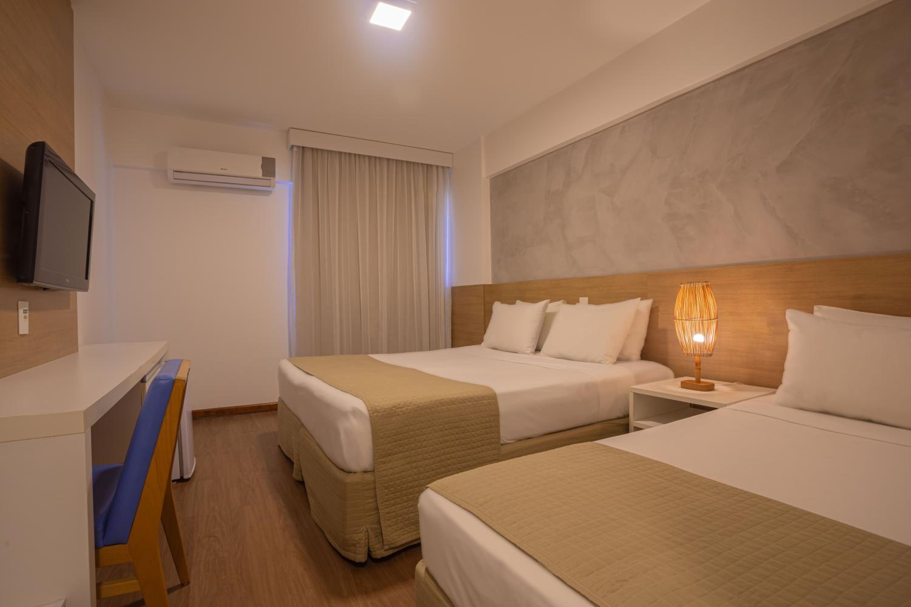 Double Room with Extra Bed photo 2