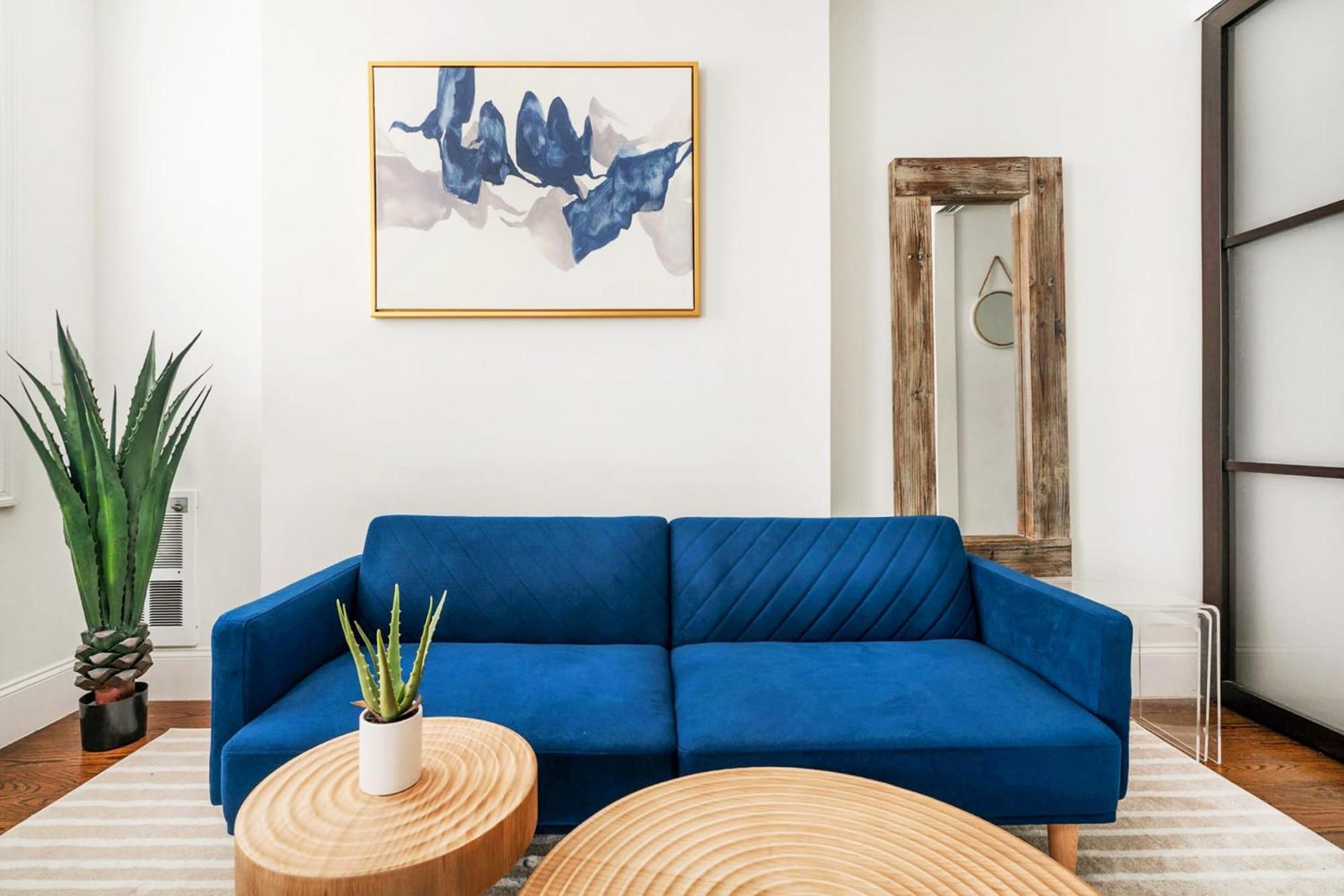 Apartment photo 2