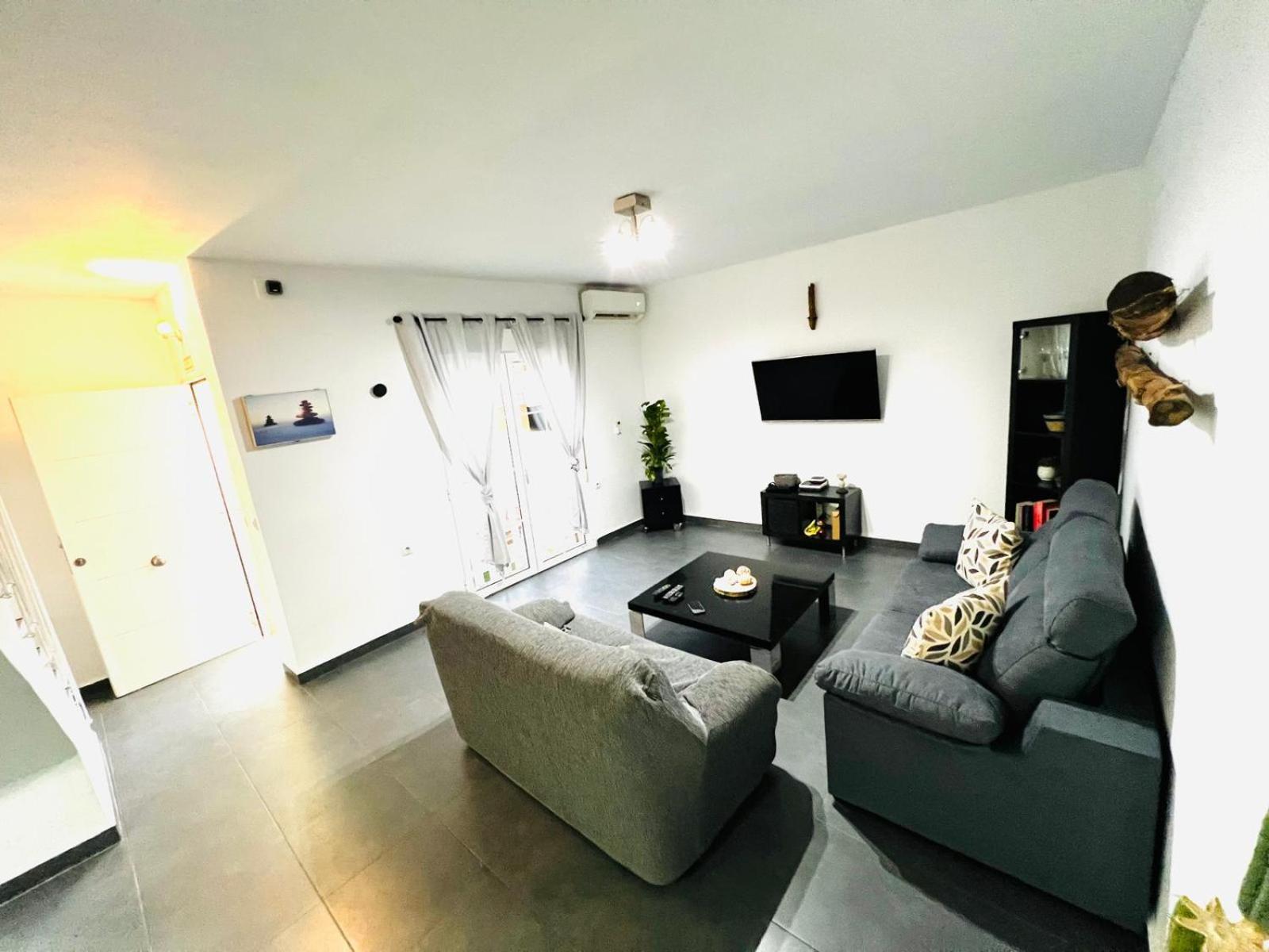 Casa de tres habitaciones