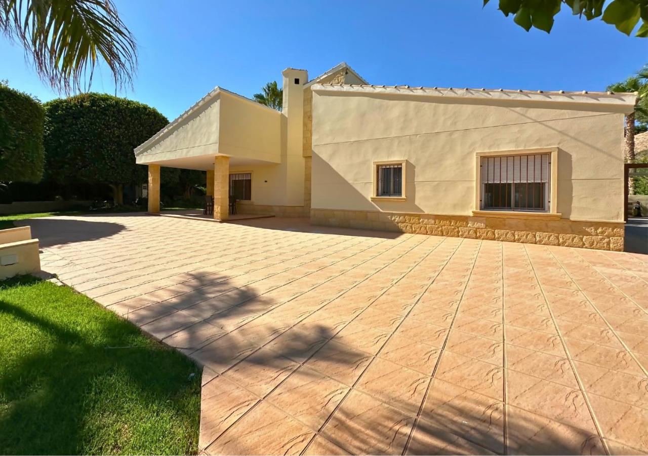 Villa with Private Pool photo 2