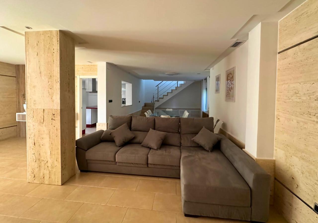 Villa con piscina privada