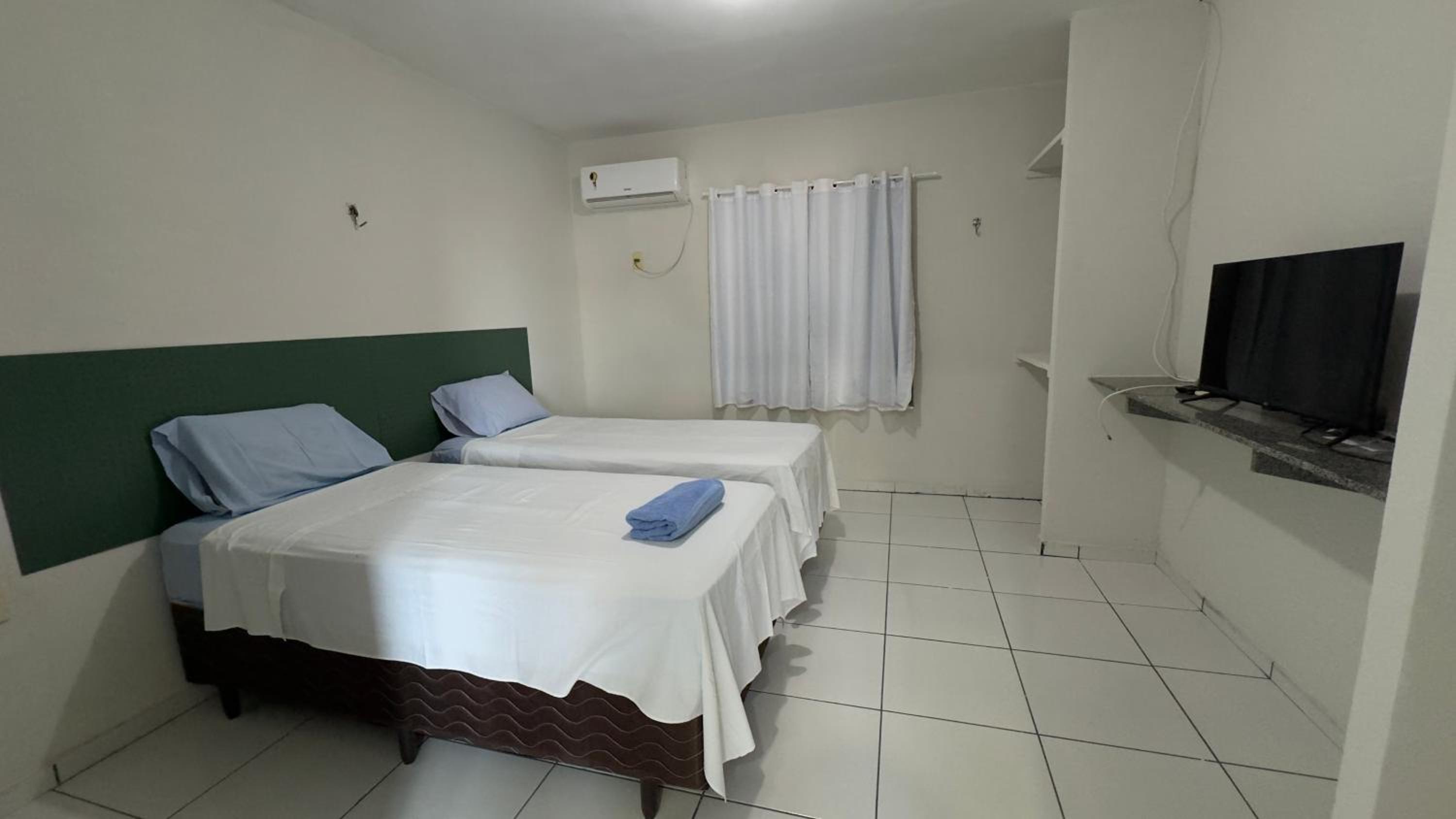 Deluxe Double or Twin Room photo 1