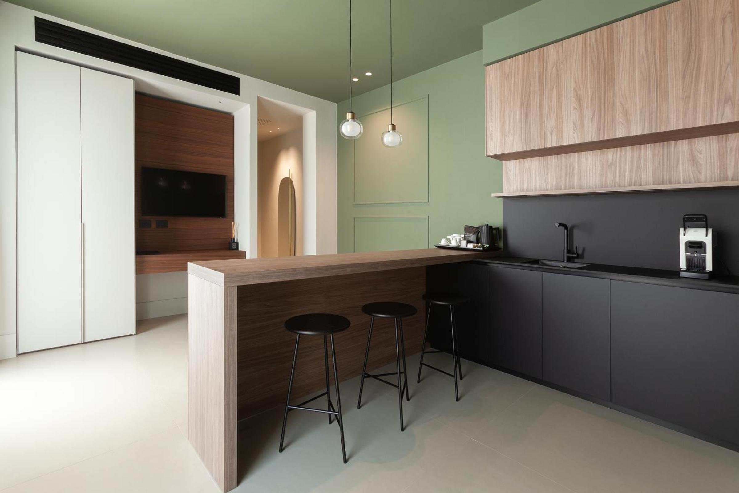 Apartment - Photo 4
