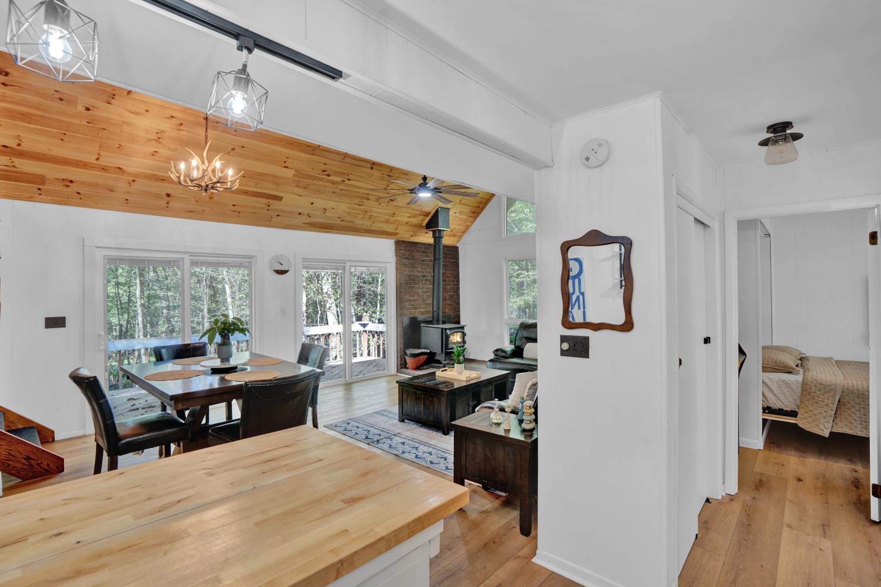 Three-Bedroom House photo 1