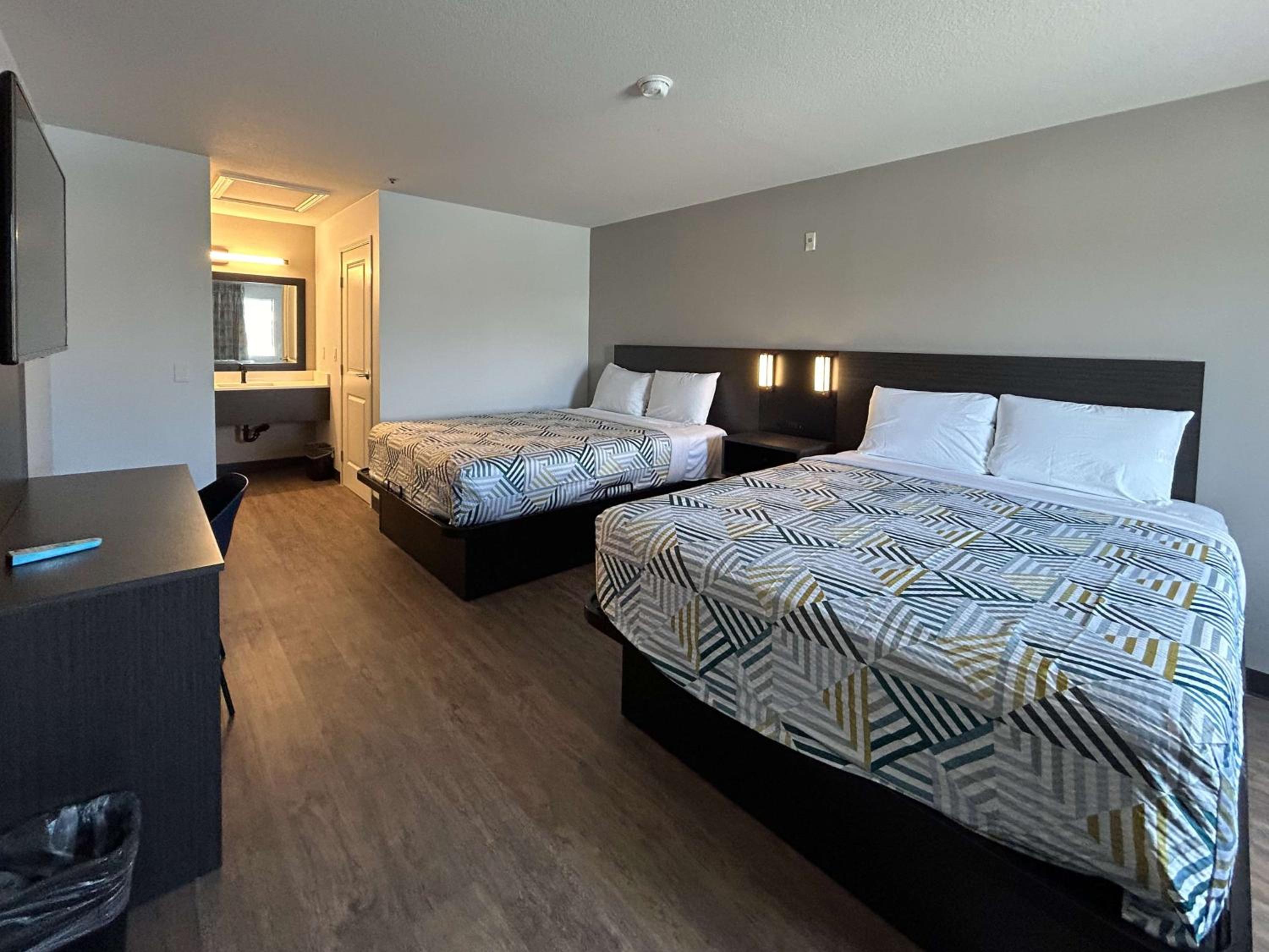Queen Room with Two Queen Beds - Disability Access - Non-Smoking photo 1
