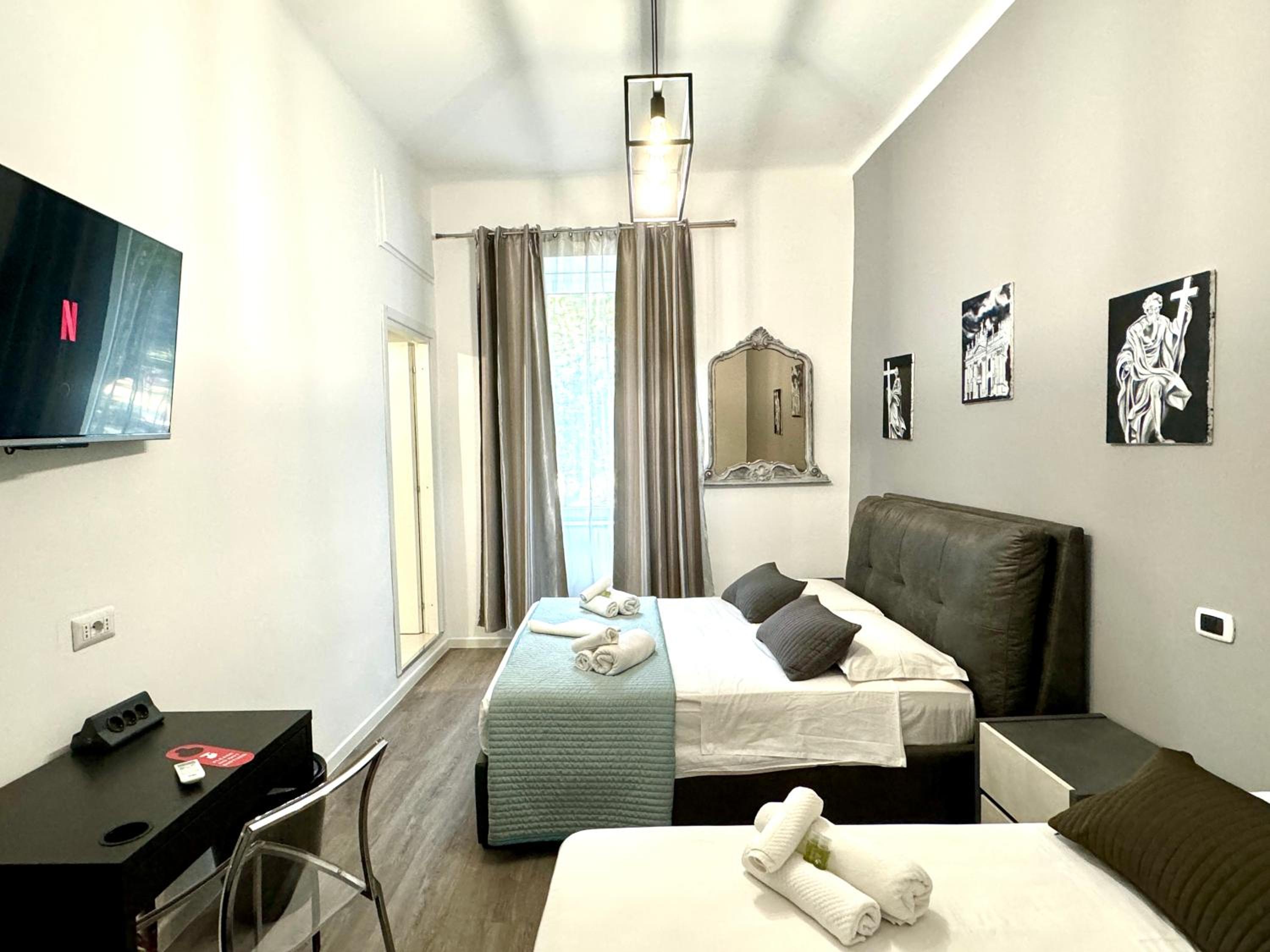 Triple Room with Private Internal Bathroom photo 2