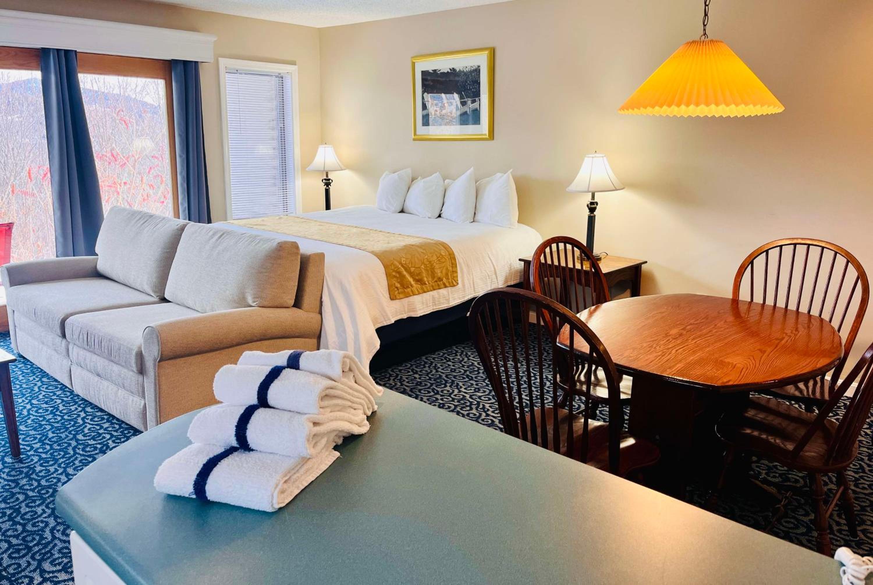 Highland Deluxe Suite 1BR 2 Kings - Photo 2