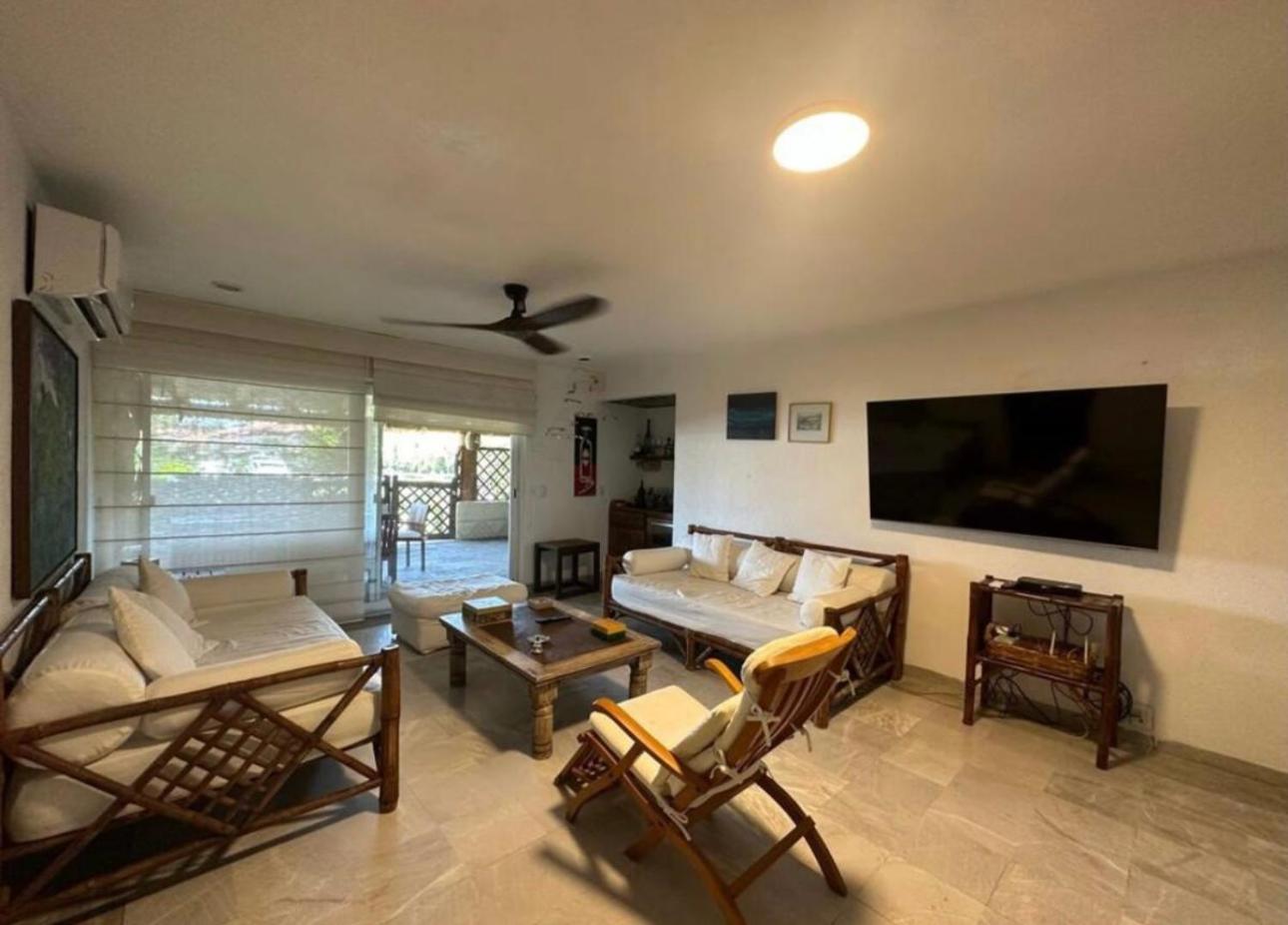 Apartment photo 1
