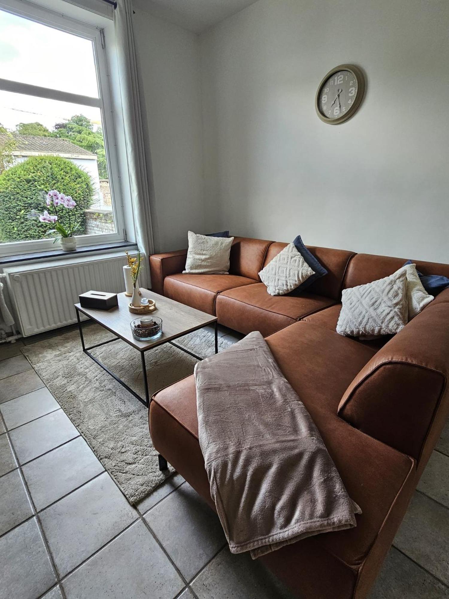 Three-Bedroom Villa photo 3