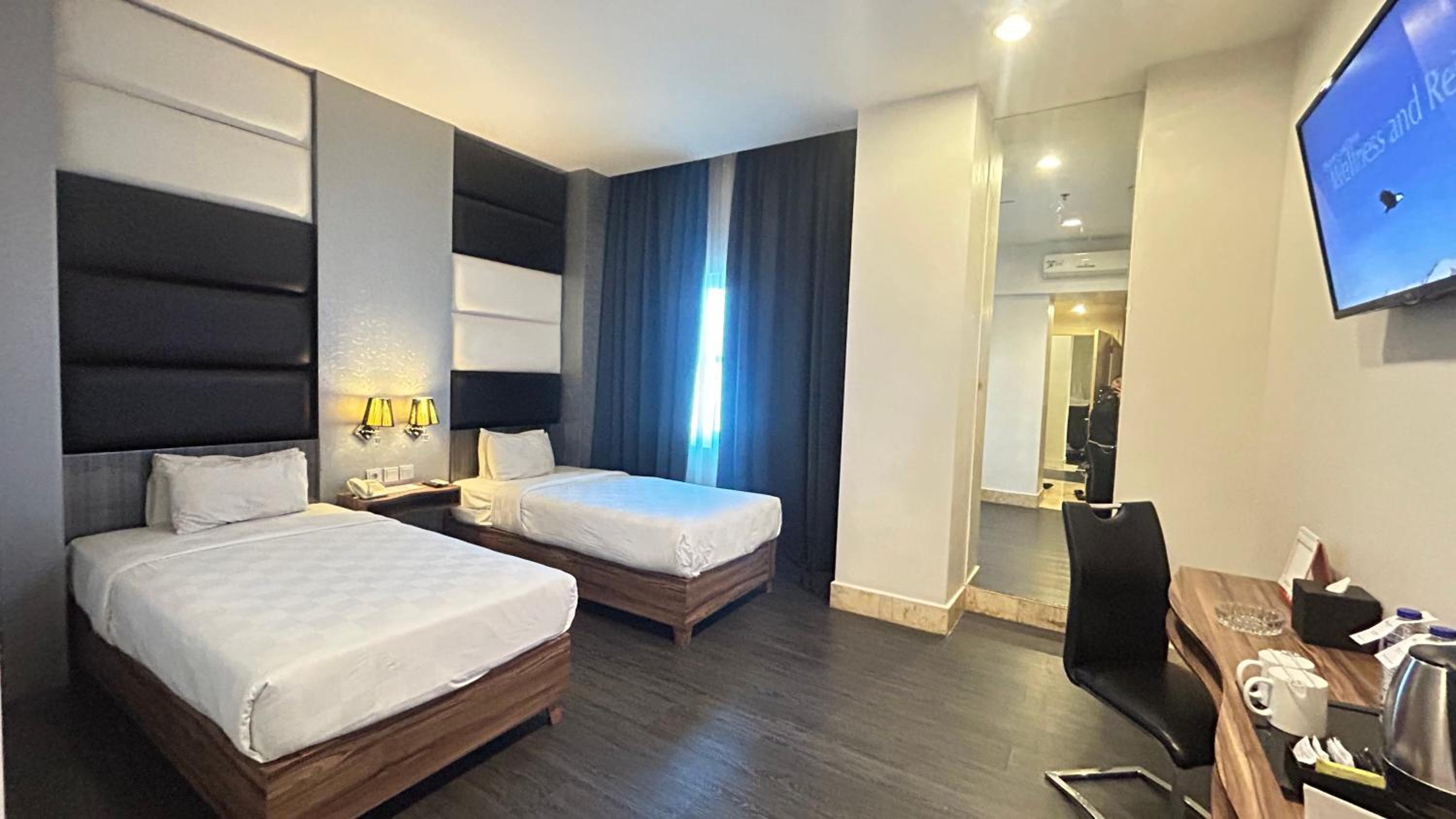 Superior Twin Room photo 1