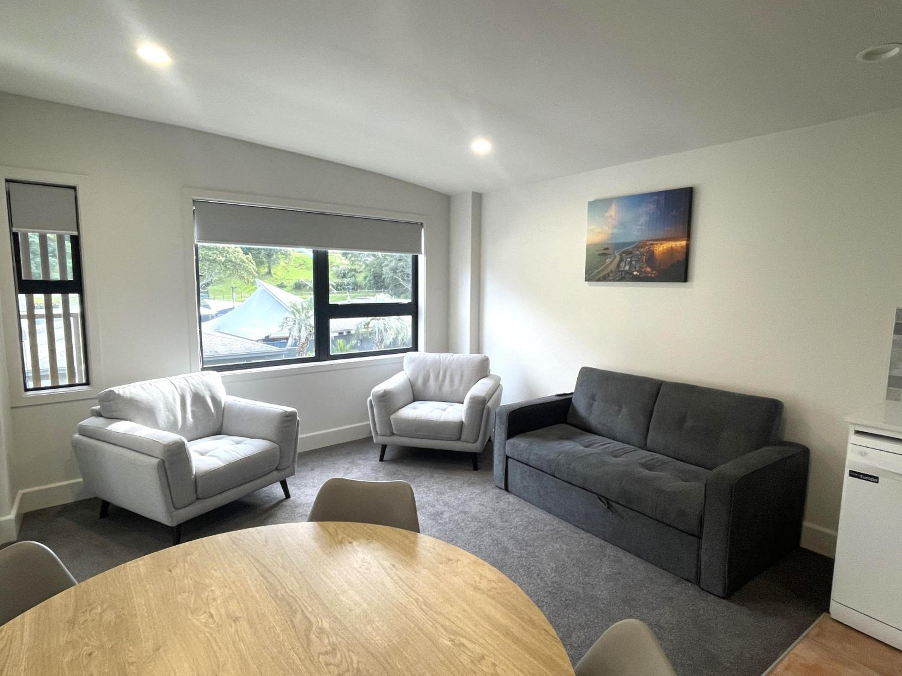 Apartment with Mountain View photo 1