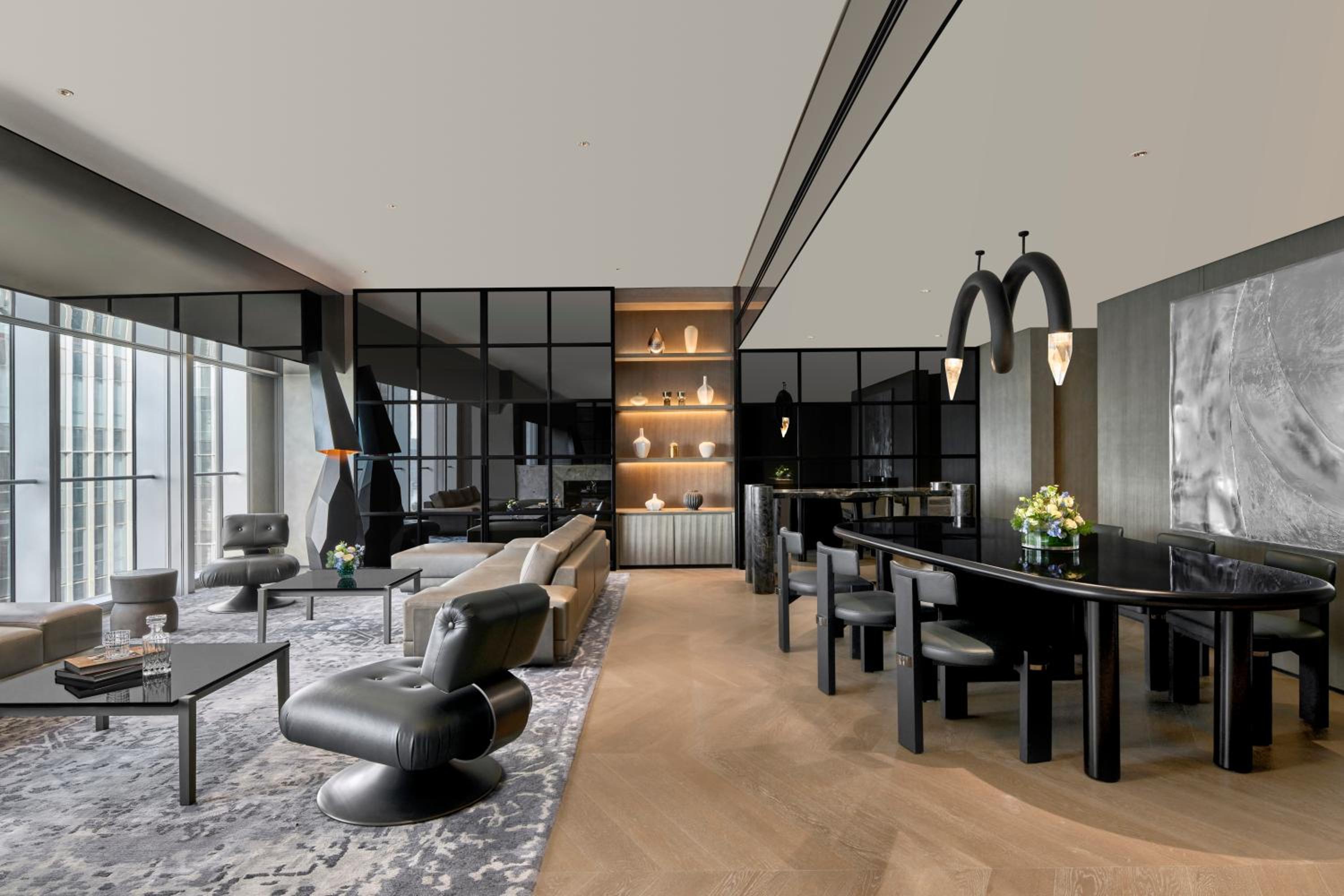 La Lumière Suite