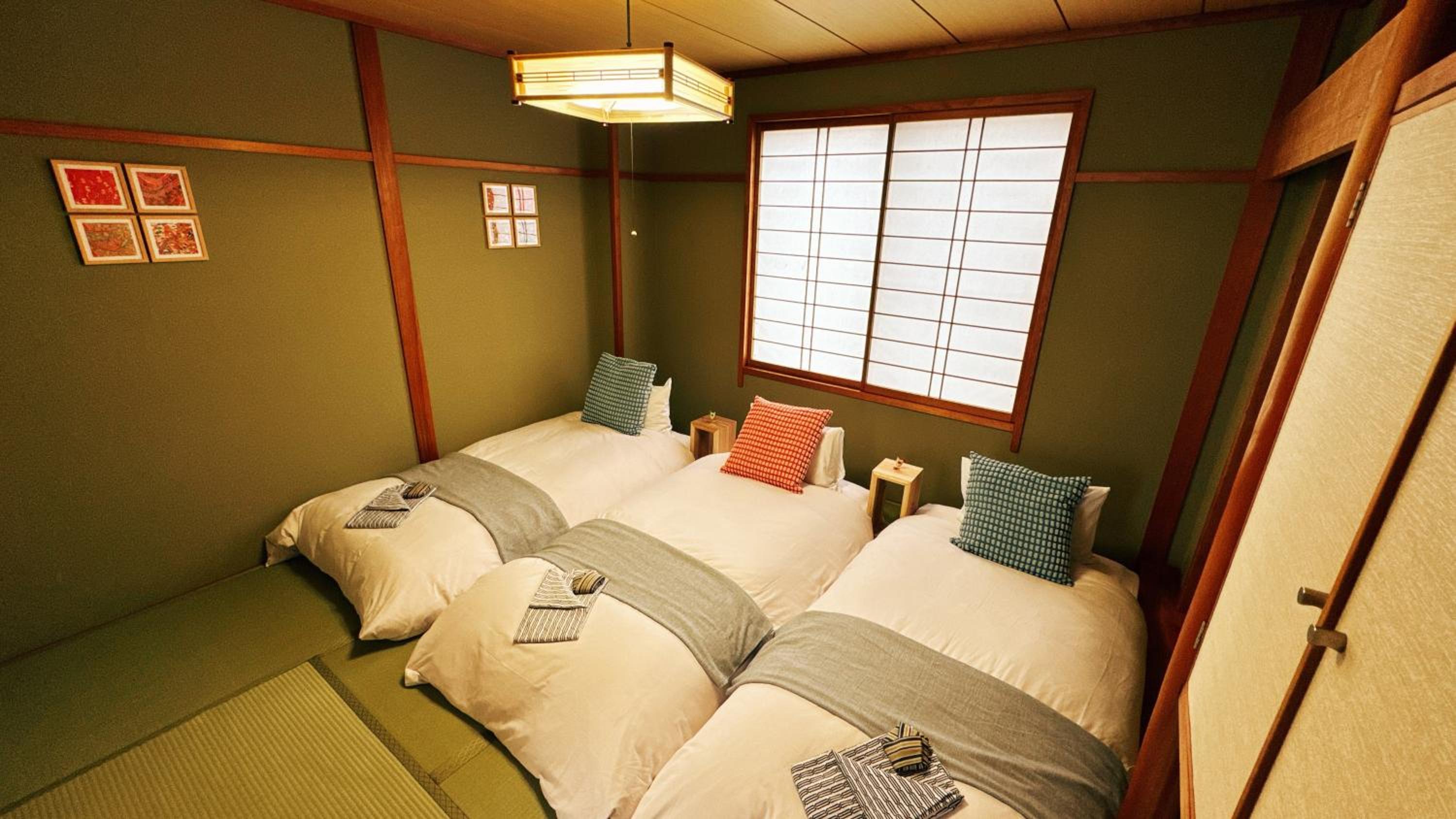 Triple Room
