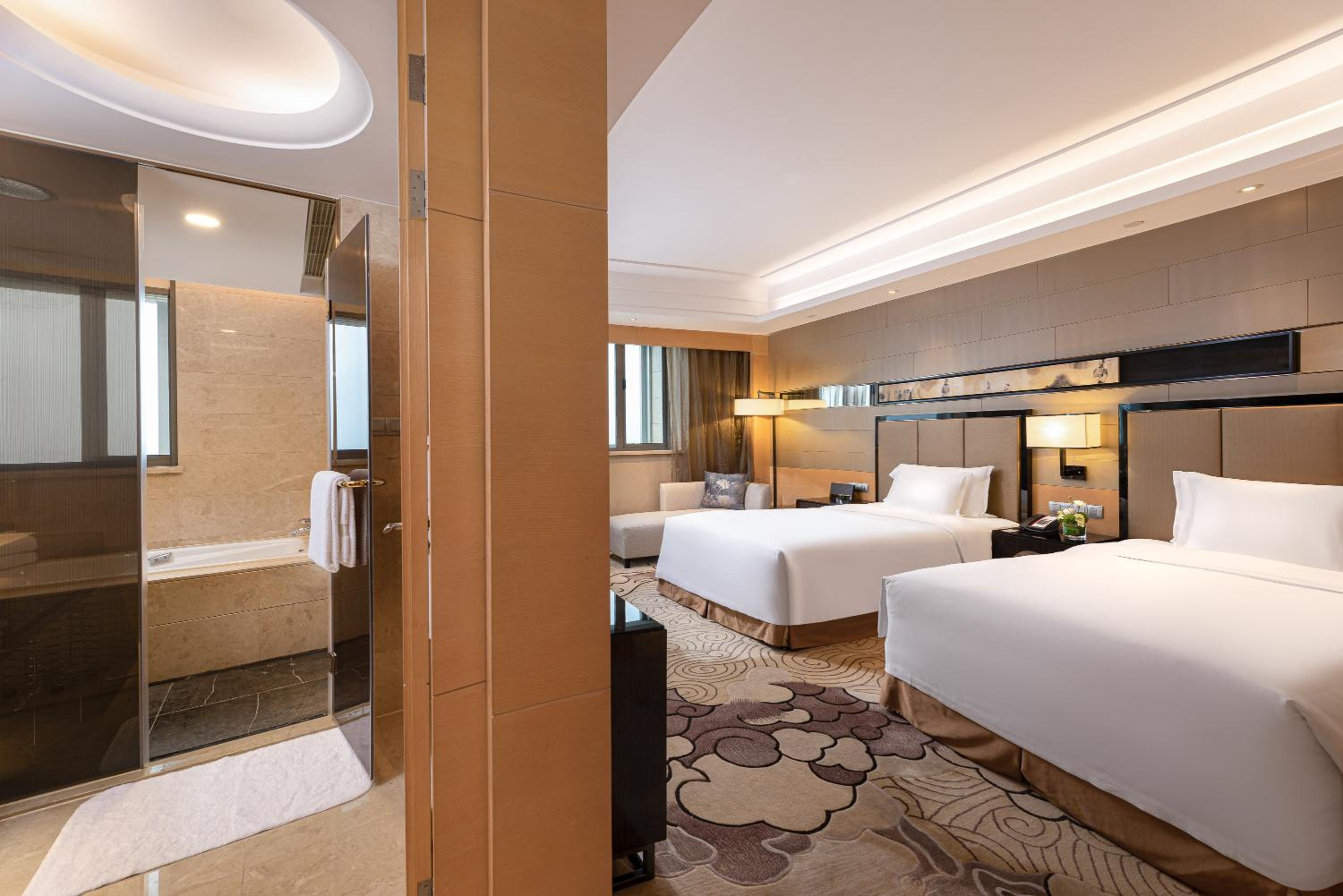 Standard Twin Room with Lounge Access