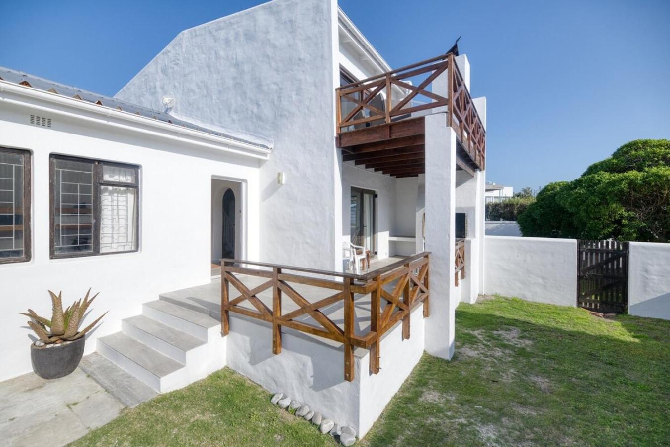 Vacation Home photo 2