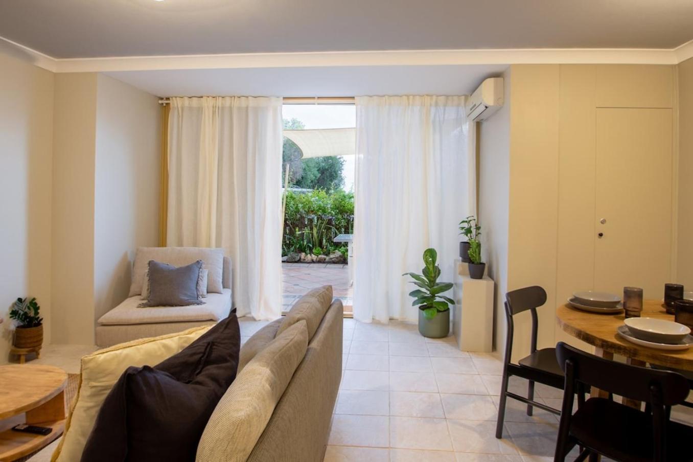 Standard Single Room photo 3