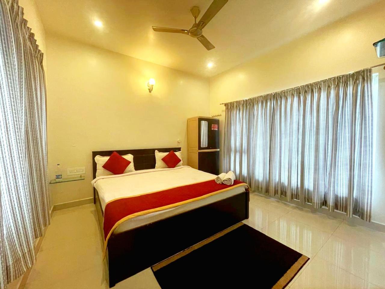 Double Room With Mountain View photo 1