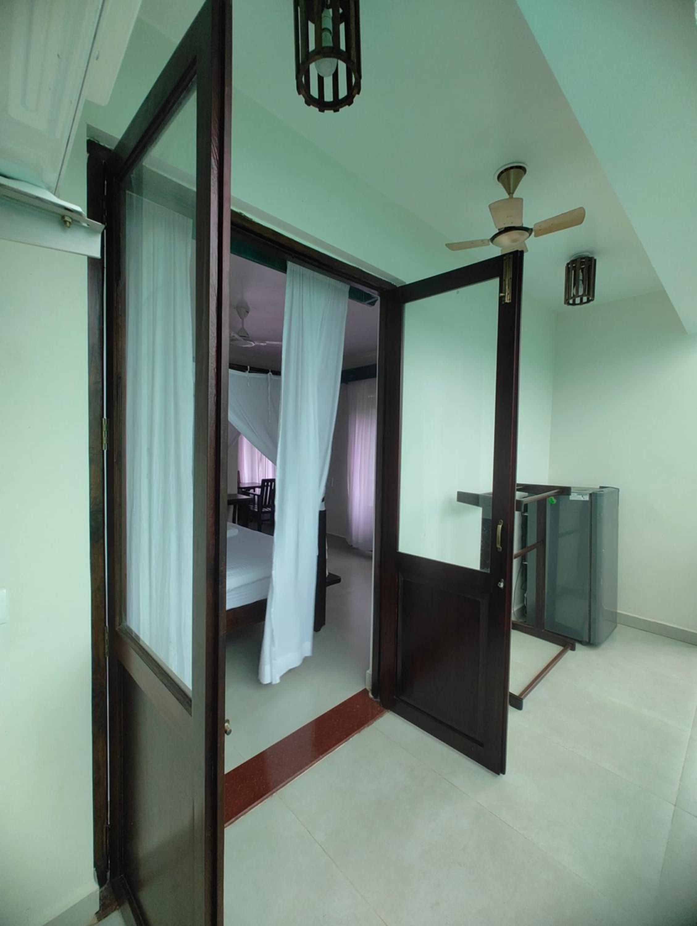King Room with Balcony photo 1