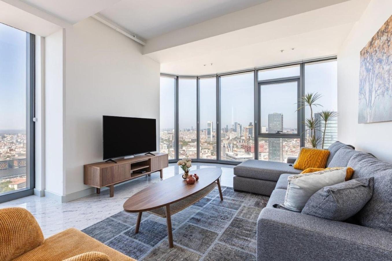Apartment photo 1