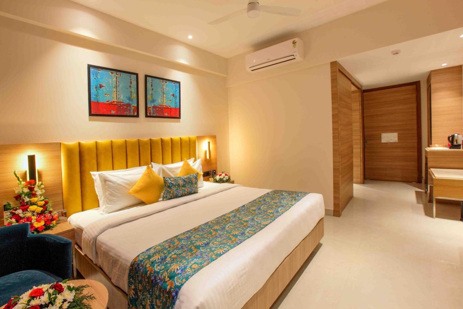 Deluxe King Room