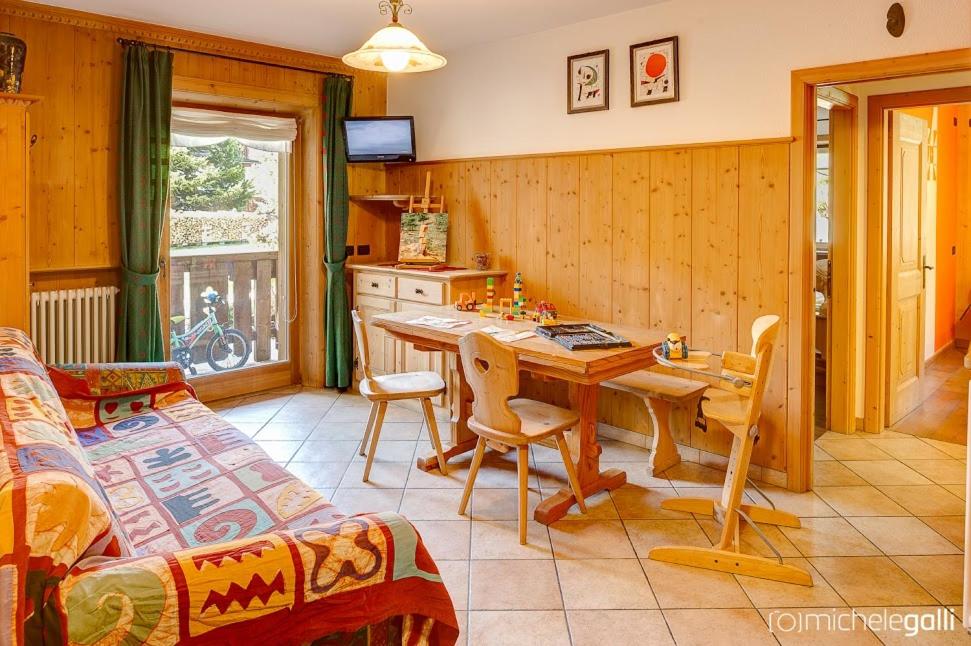 Two-Bedroom Apartment with Balcony