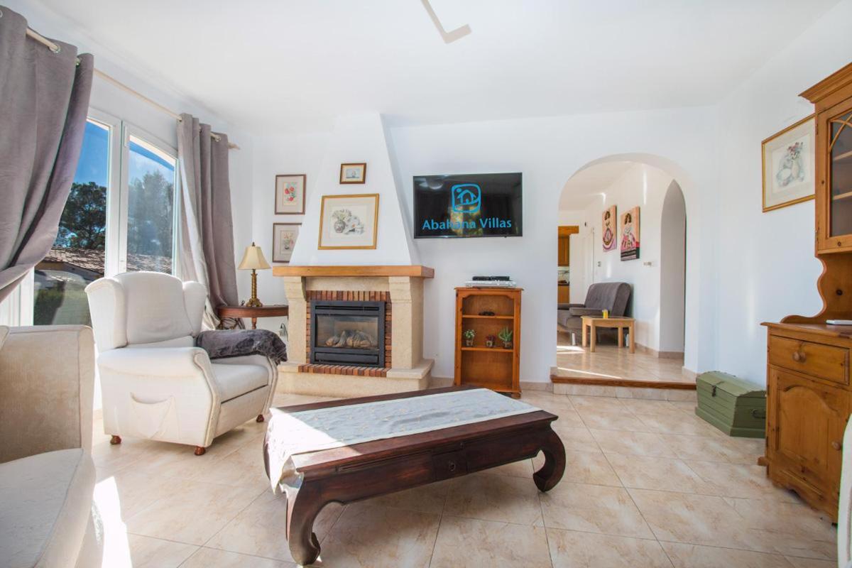 Three-Bedroom Villa photo 2