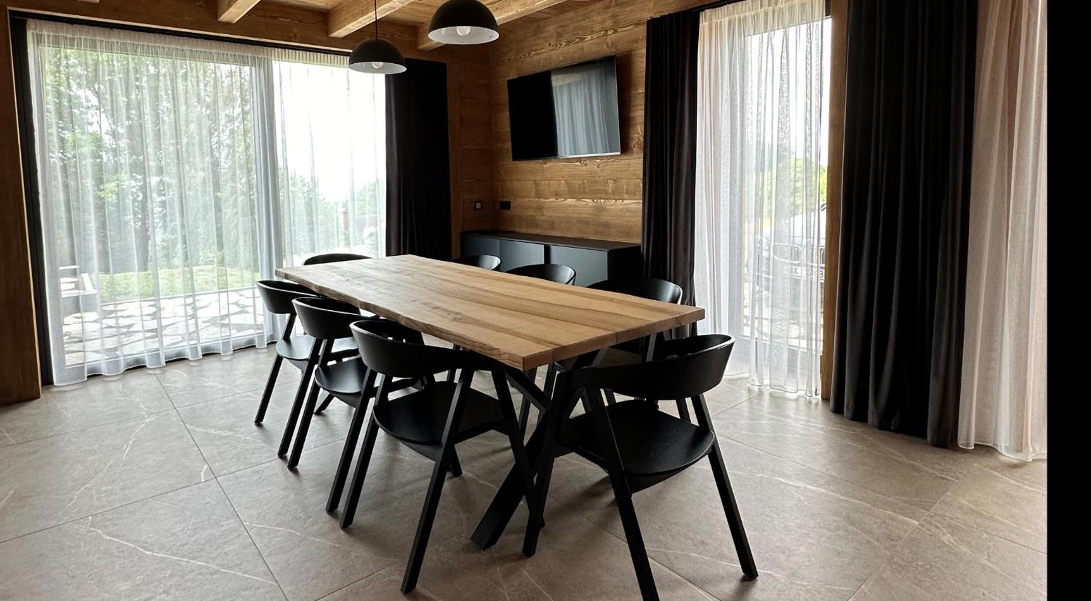 Villa photo 3