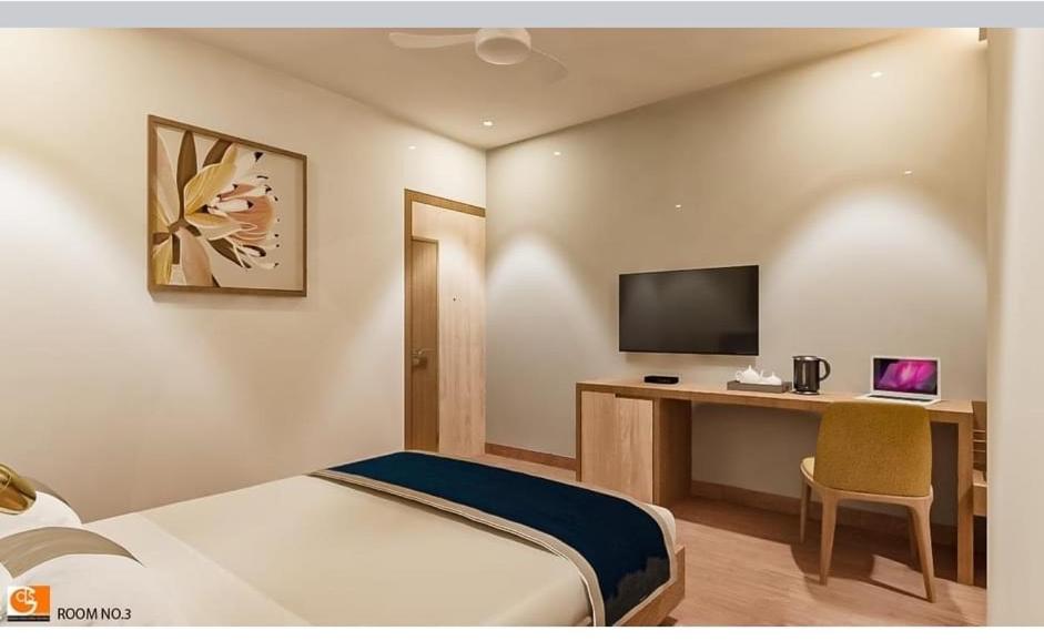 Deluxe King Suite
