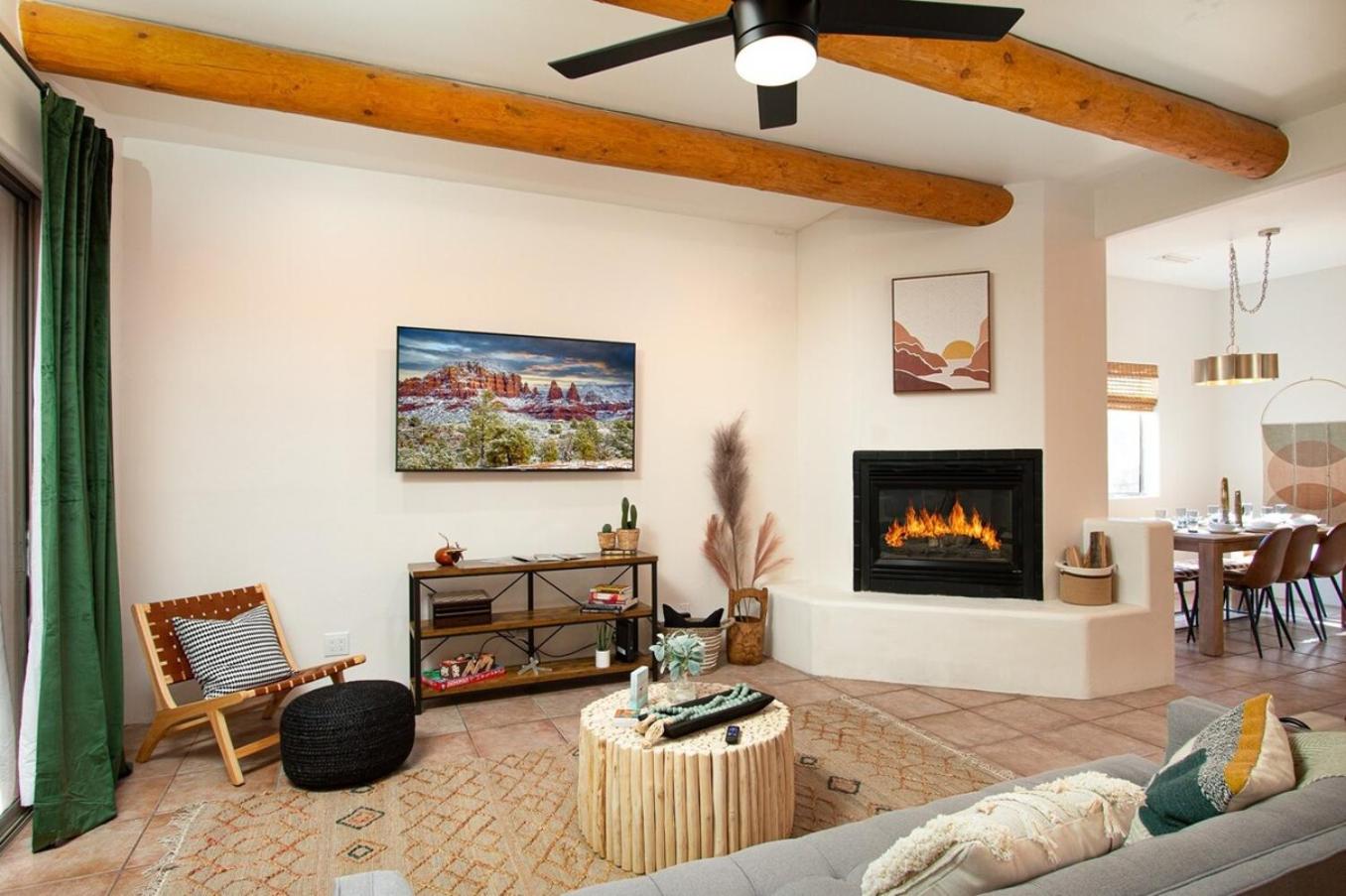 Three-Bedroom House photo 1