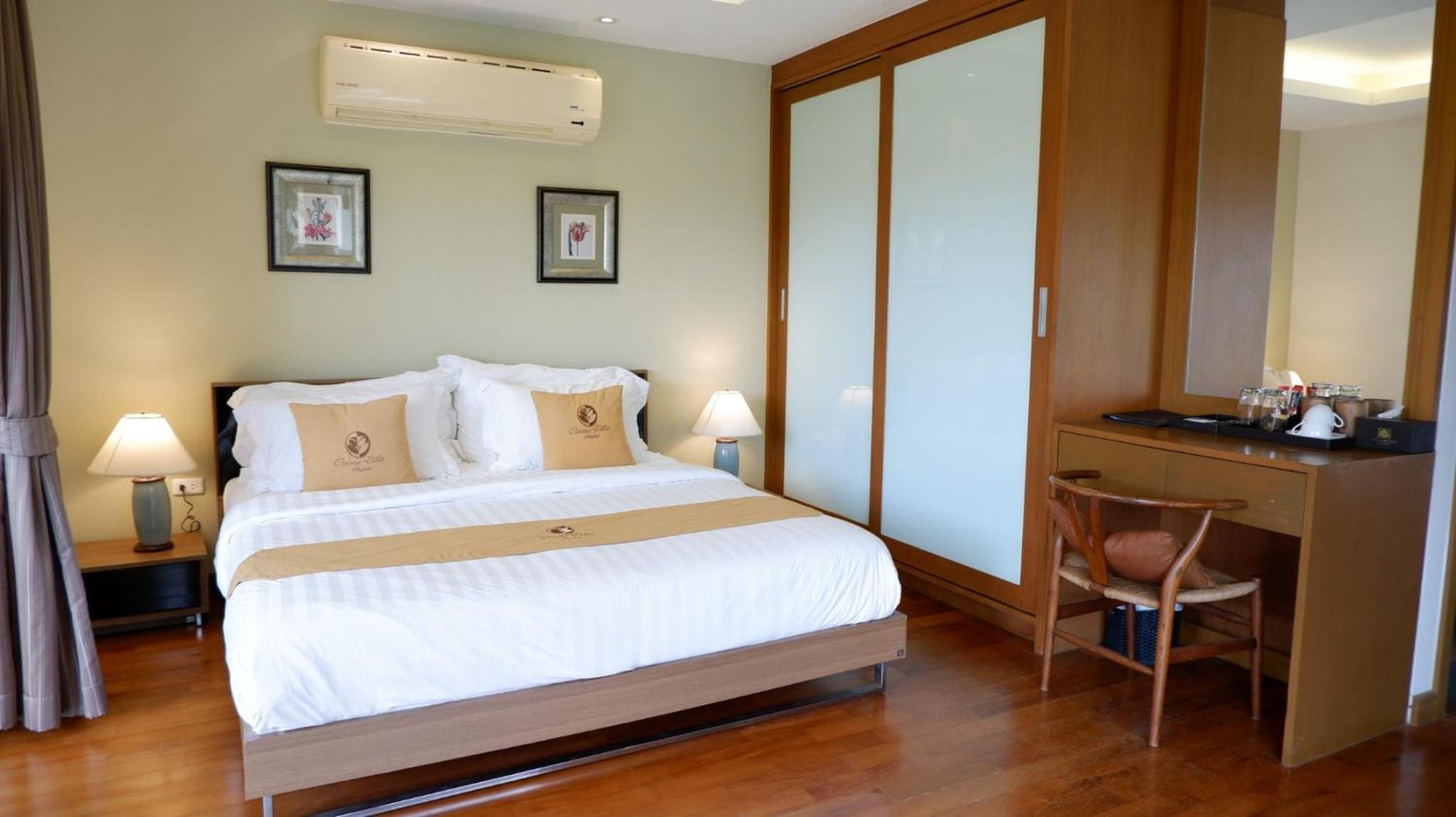 Three-Bedroom Villa - Photo 29