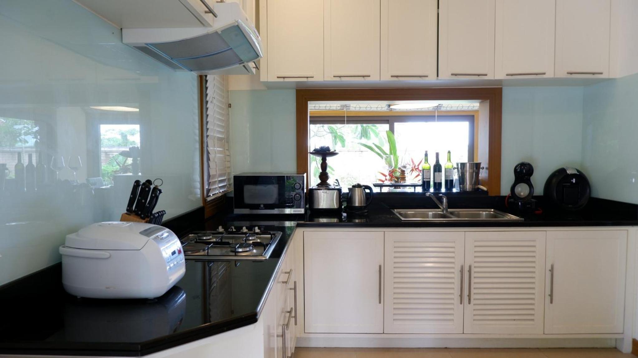 Three-Bedroom Villa - Photo 28
