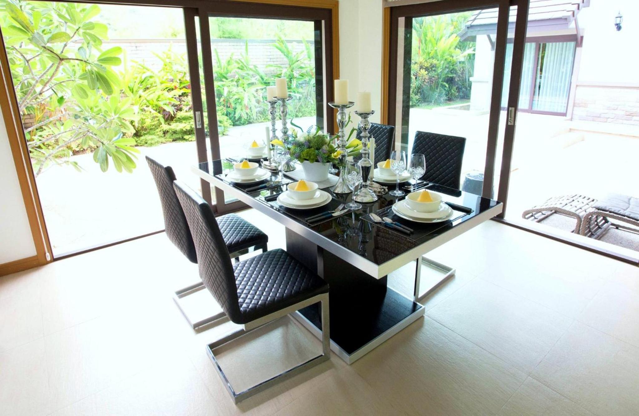 Three-Bedroom Villa - Photo 11