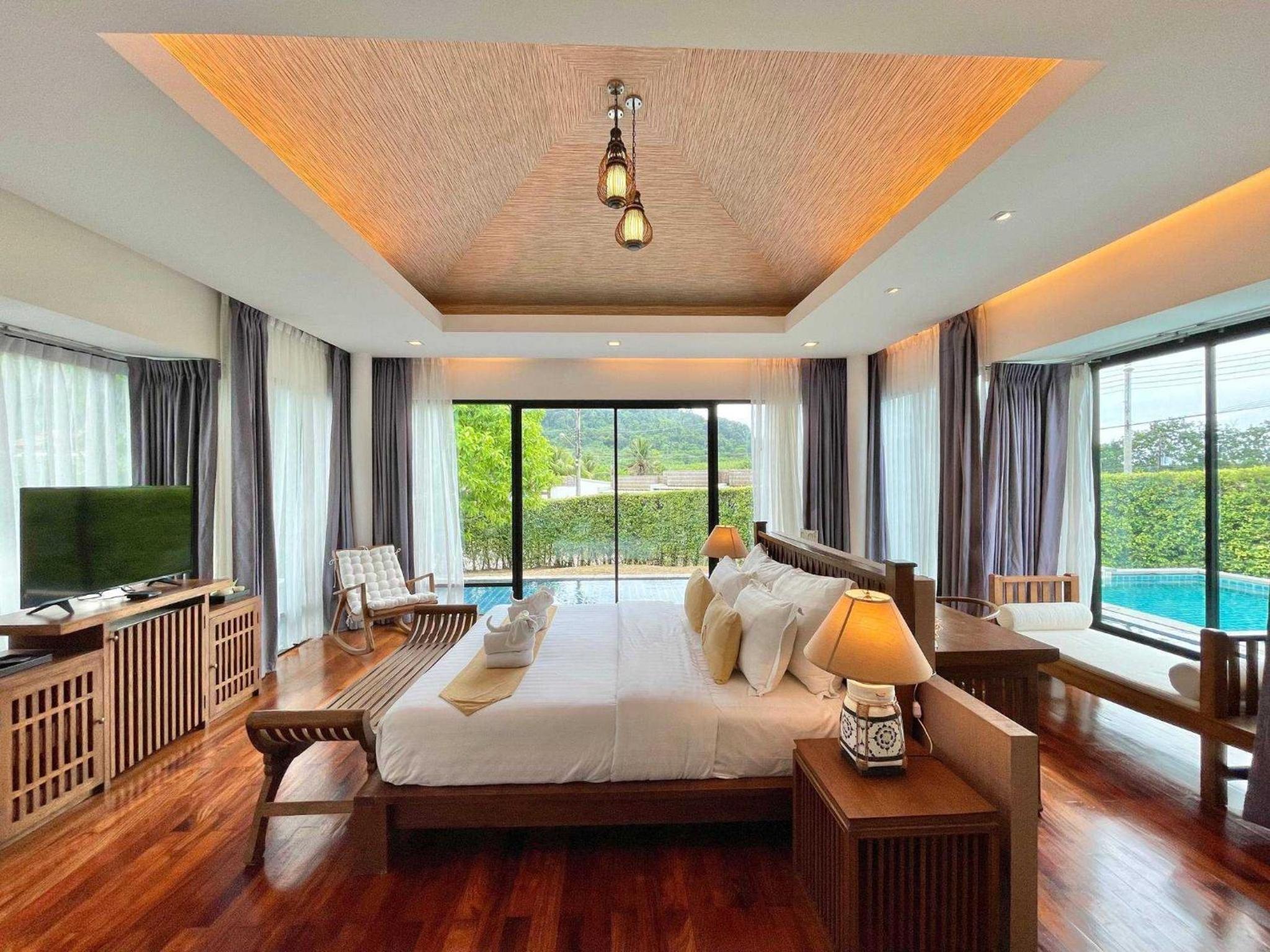 Two-Bedroom Villa - Photo 15