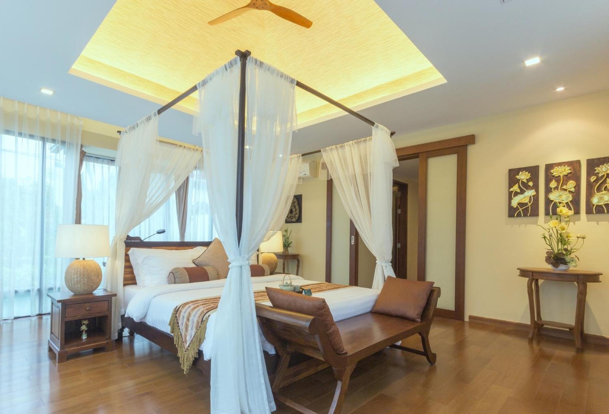 Two-Bedroom Villa - Photo 16