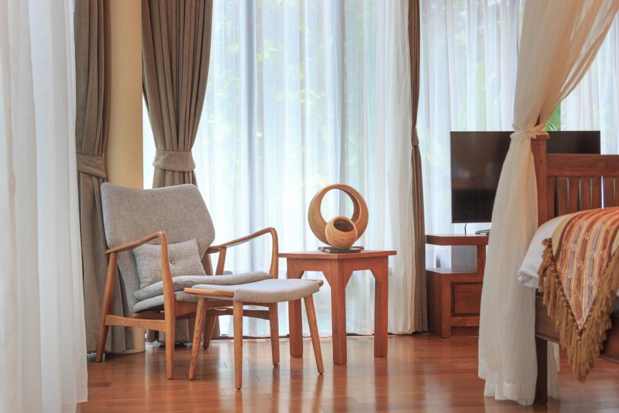 Two-Bedroom Villa - Photo 8