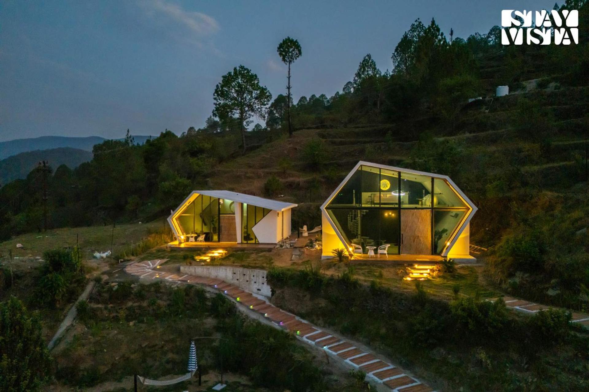 Villa photo 3