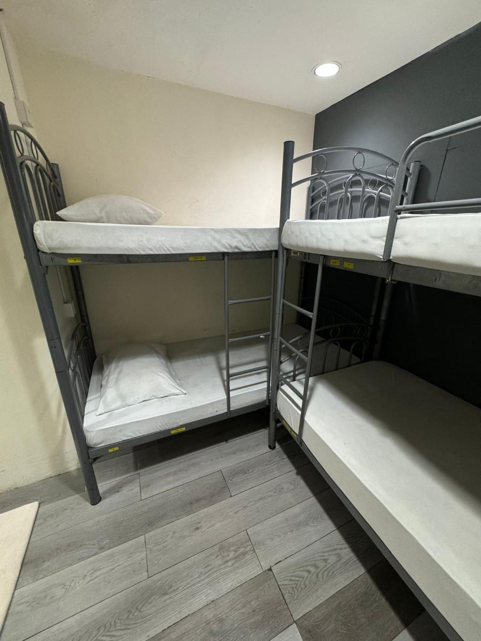 Bed in 4-Bed Mixed Dormitory Room photo 1