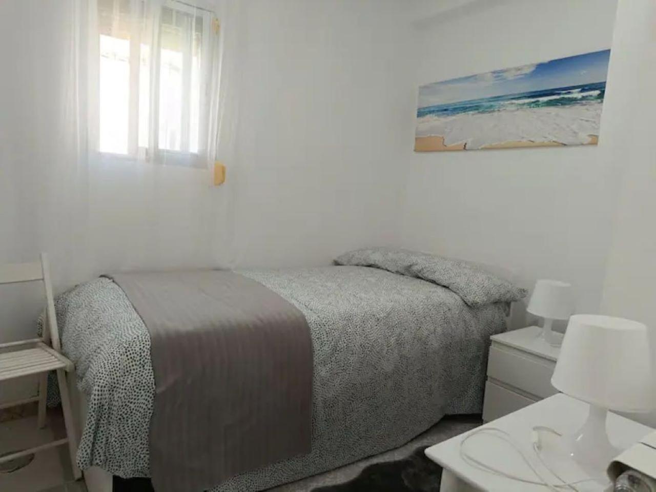 Three-Bedroom Apartment photo 2