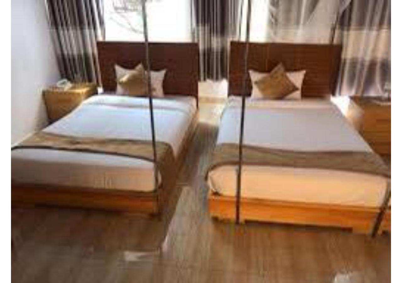 Standard Twin Room - Photo 6