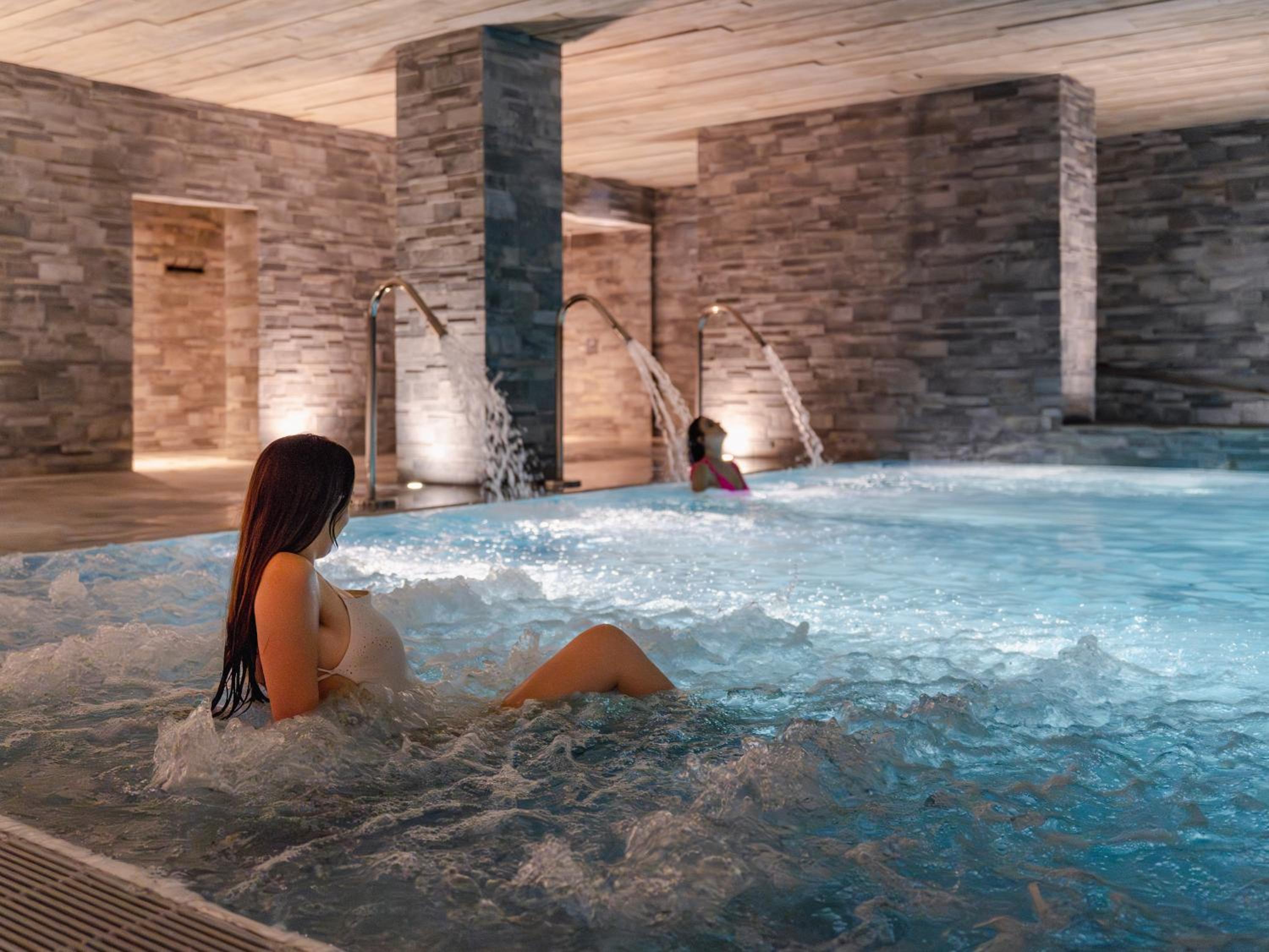 Room Studio - Spa and Pool Access Included  - Photo 9
