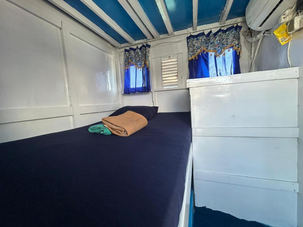Mobile Home photo 1