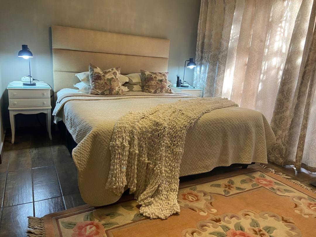 Classic King Room photo 1