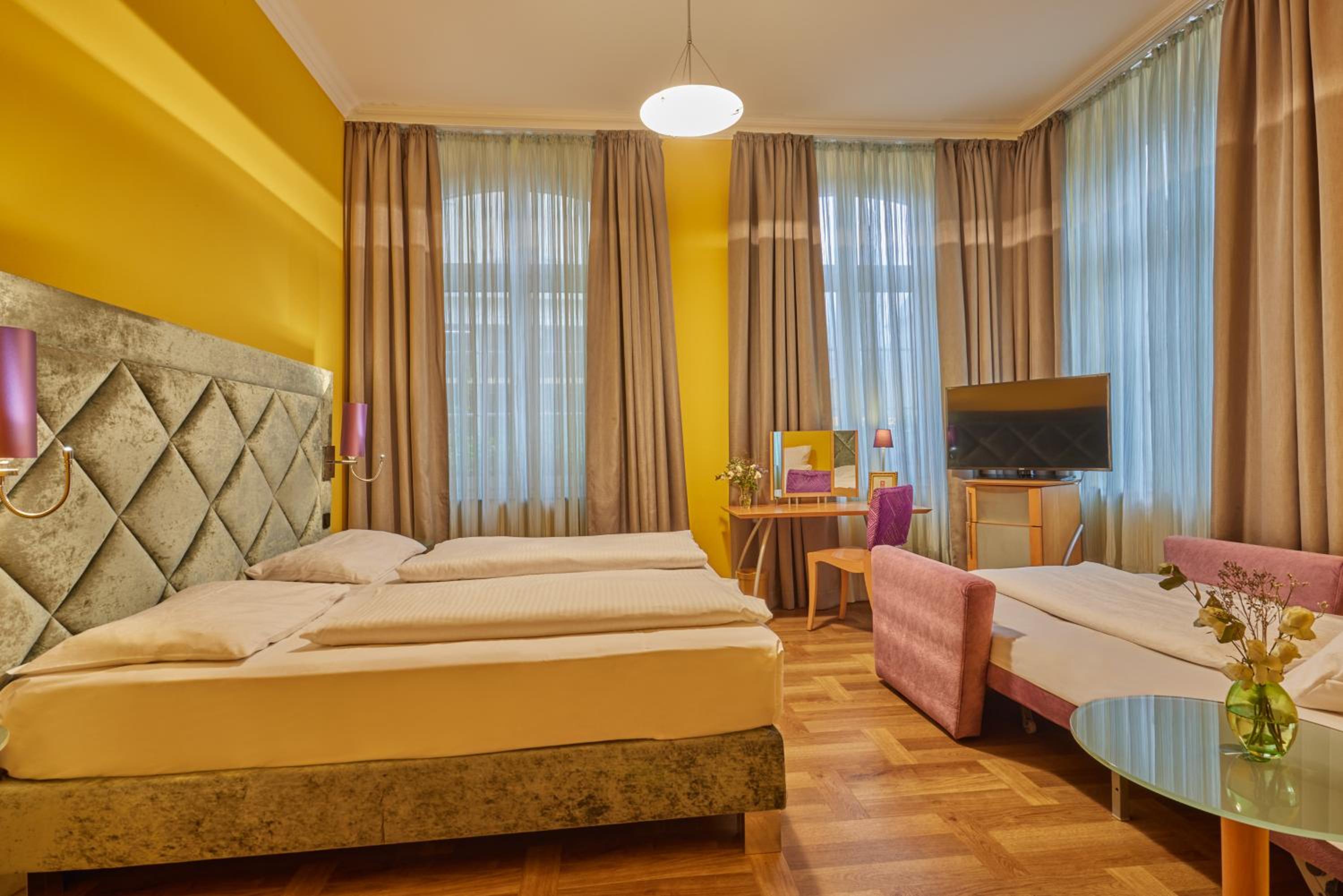 Triple Room - Photo 1