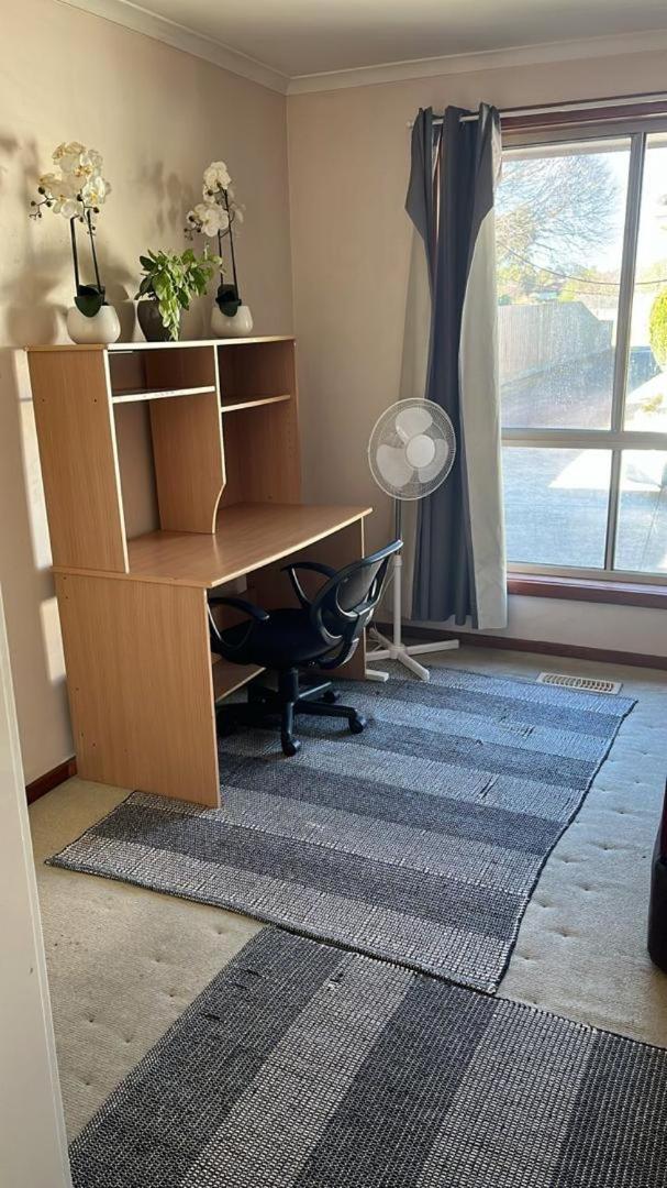 Single Room With Shared Shower And Toilet photo 1
