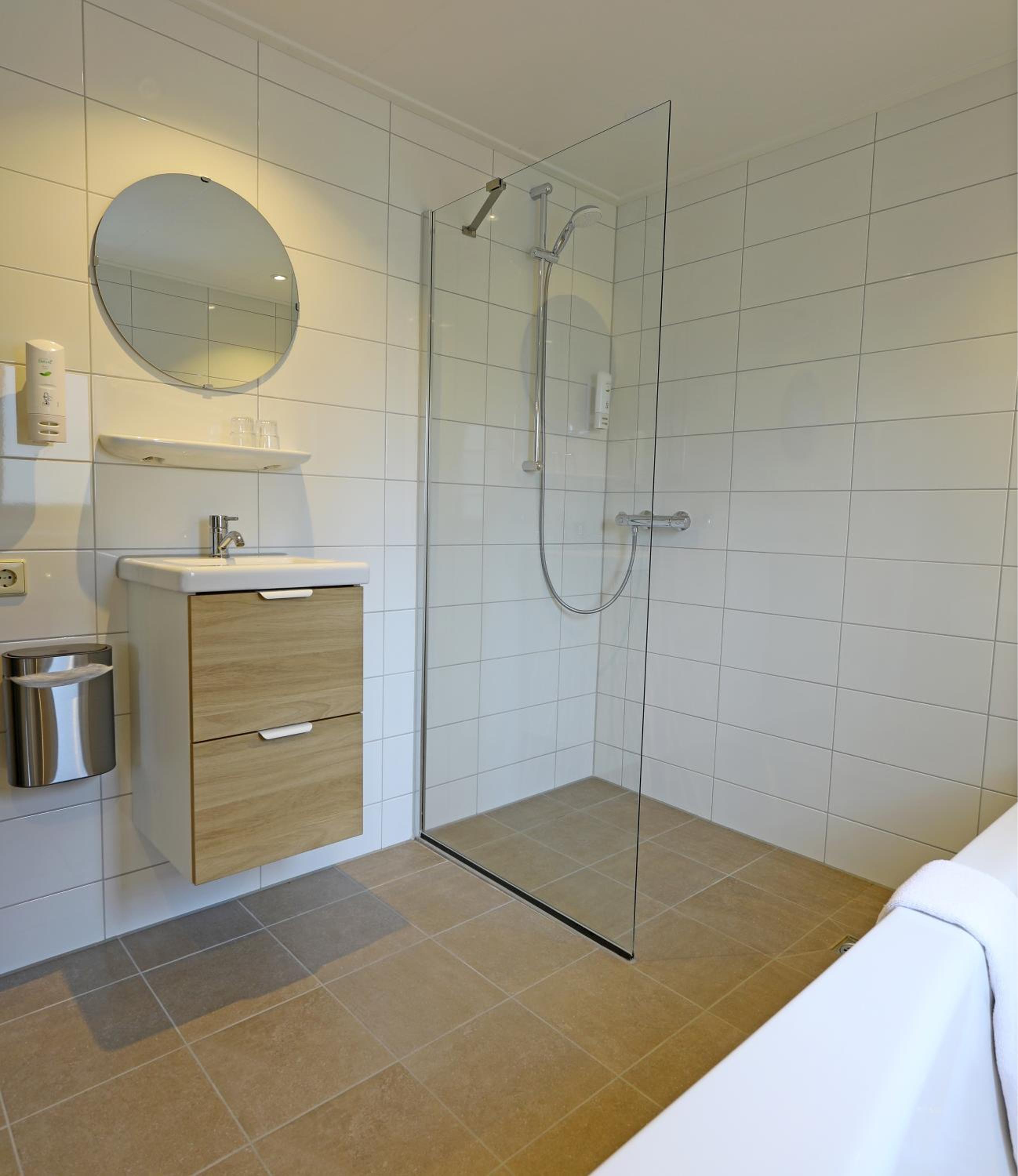 Deluxe Double Room with Bath photo 3