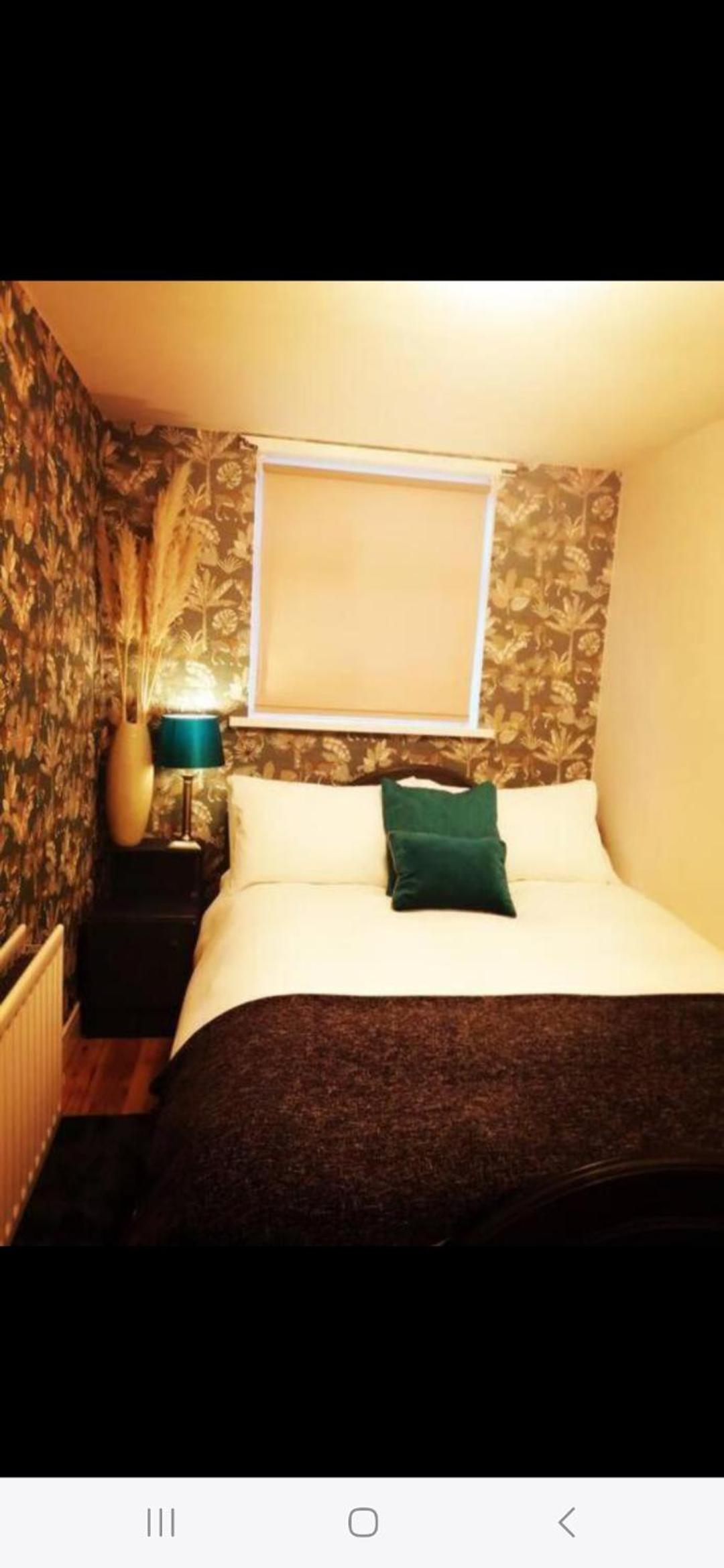 One-Bedroom Apartment - Photo 10