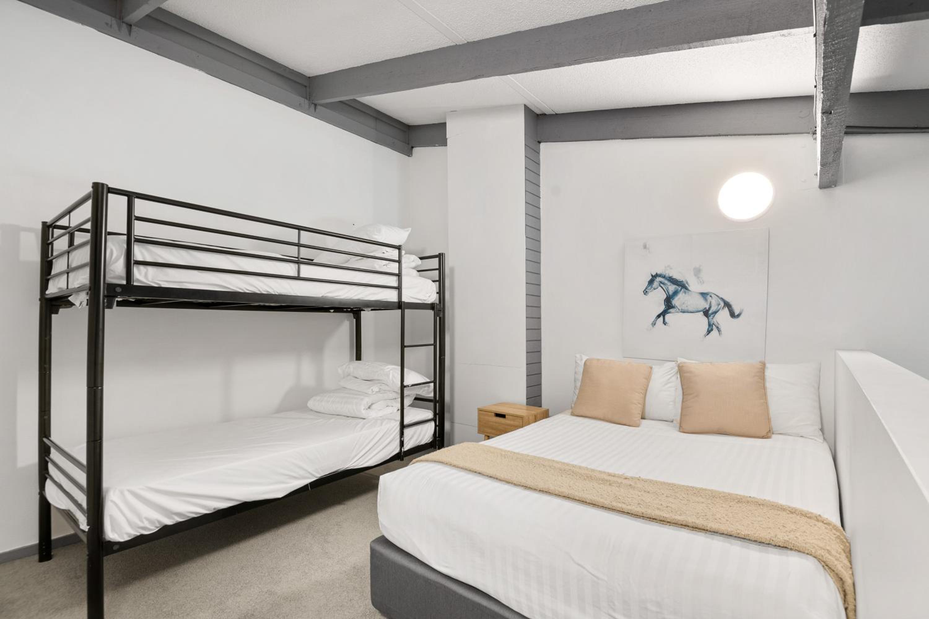 Deluxe Apartment (6 sleeper) photo 2