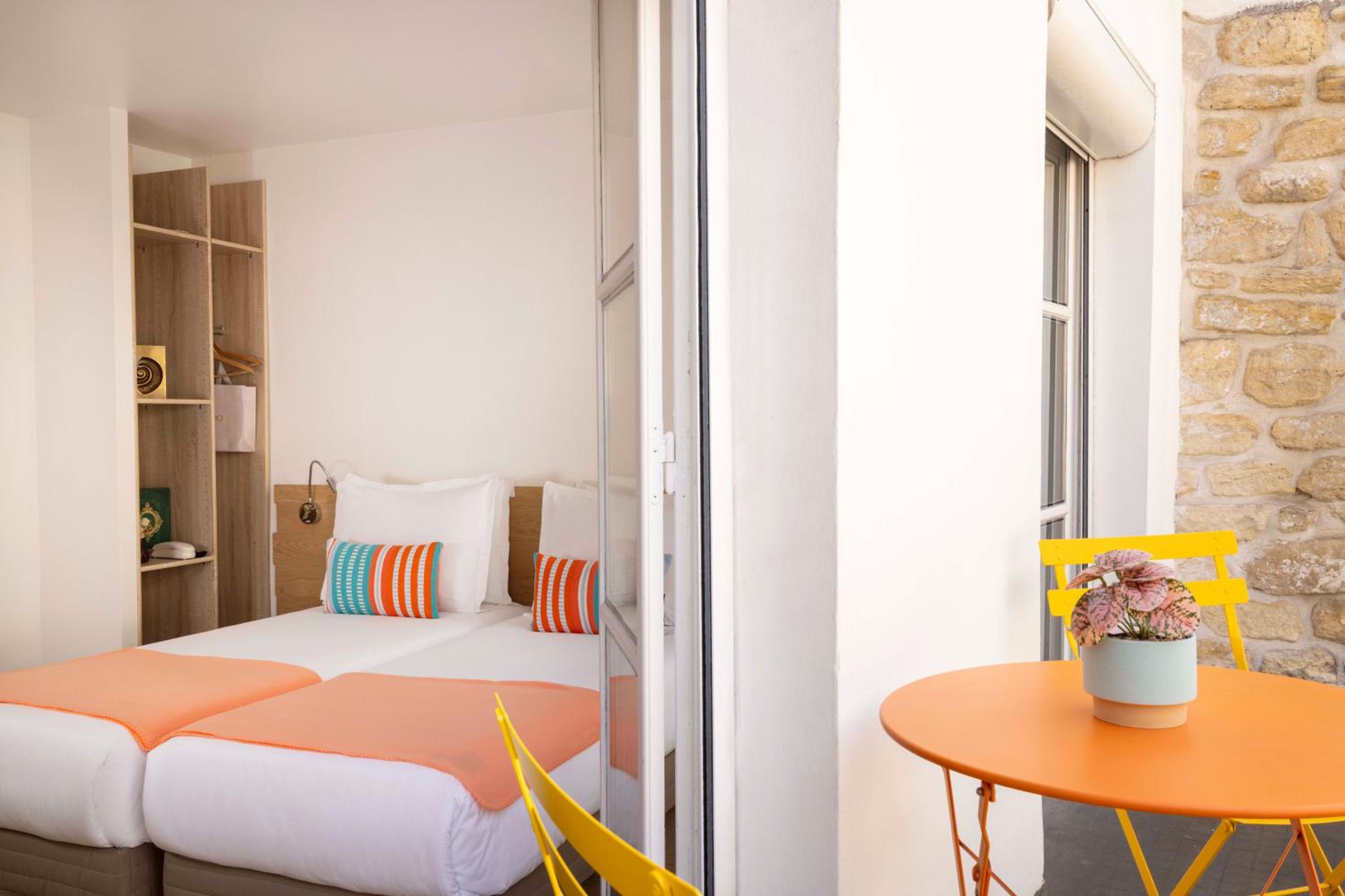 Standard Twin Room photo 1